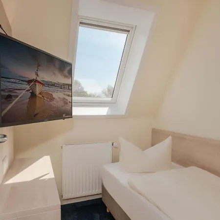 Haus Schwalbe Mit Vineta Komfort Haeusern